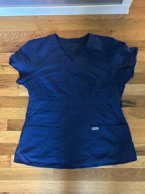 Grey’s Anatomy women’s scrub top Large